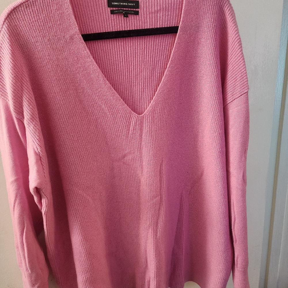NEW SWEATER SIZE 16 LOW V-NECK FULL SLEEVE BY SOMETHING BY NAVY